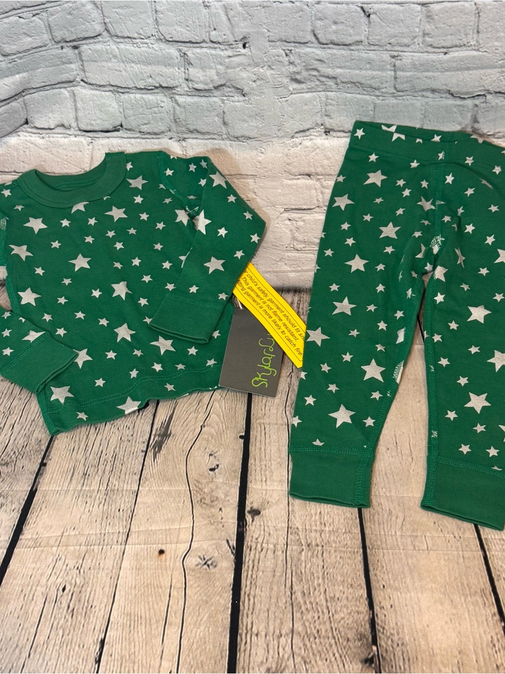 Skylar Luna Star Pattern Pajama Set